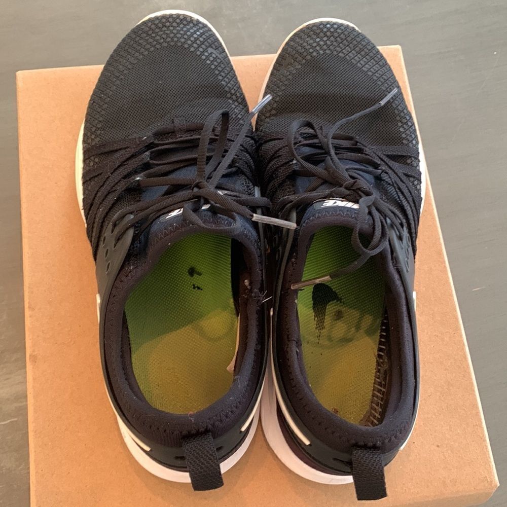 Nike Free Runs